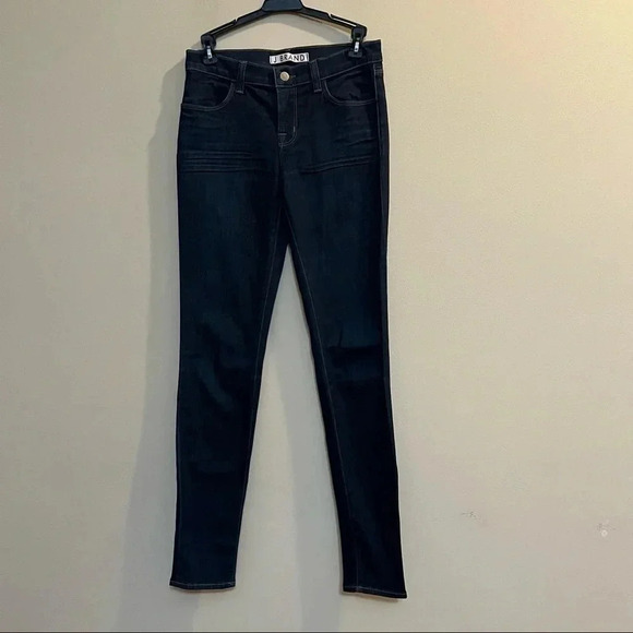 J Brand Starless Womens Size 26 Skinny Stretch Jeans Dark Blue Denim - Picture 1 of 9